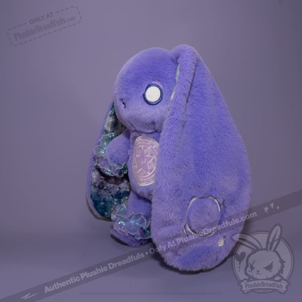 Massive Star - Plush Stuffed Animal – Mysterious