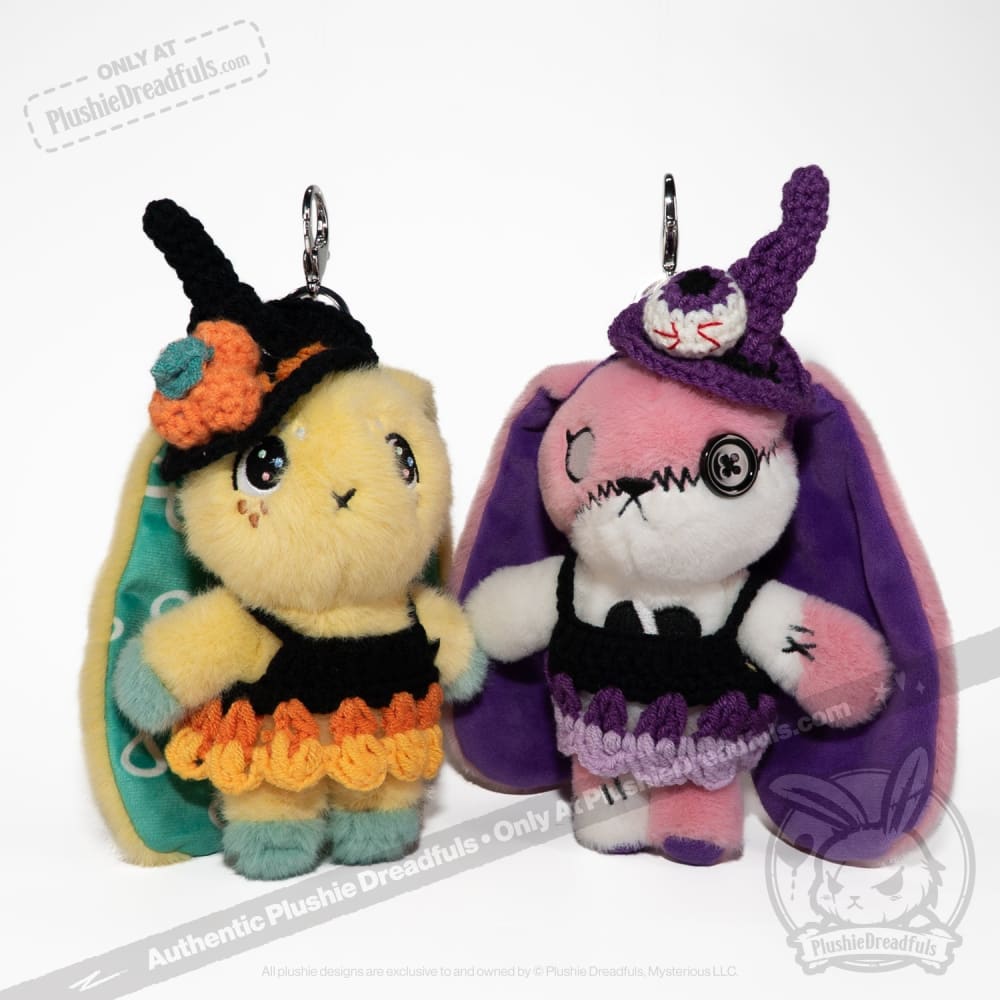 Plushie Dreadfuls Mini Halloween Outfit (Random) accessory