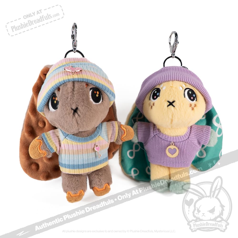 Mini Plush Outfit - Stripe Sweater and Beanie accessory