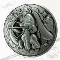 Load image into Gallery viewer, Plushie Dreadfuls Collectible Coin - Zodiac Rabbit - Mysterious

