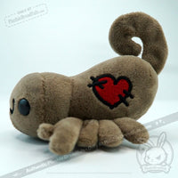 Load image into Gallery viewer, Plushie Dreadfuls -  Love Frog - Mysterious

