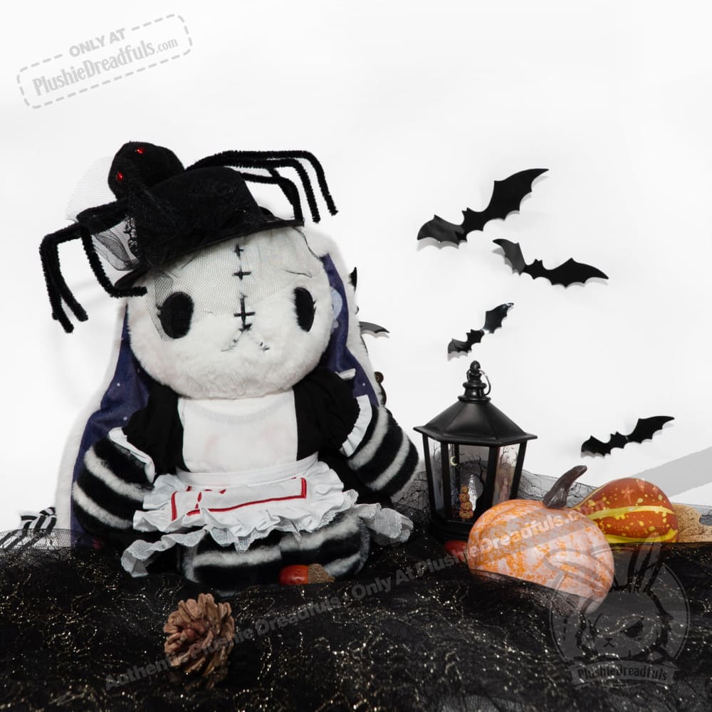 Plushie Dreadfuls Mini Halloween Outfit (Random) accessory