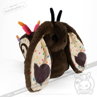 Load image into Gallery viewer, Plushie Dreadfuls - Snailful Snails Sweetroll - Plush Stuffed Animal toy
