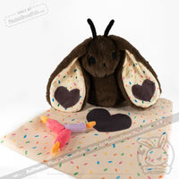 Load image into Gallery viewer, Plushie Dreadfuls - Snailful Snails Sweetroll - Plush Stuffed Animal toy
