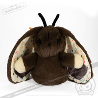 Load image into Gallery viewer, Plushie Dreadfuls - Snailful Snails Sweetroll - Plush Stuffed Animal toy
