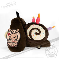 Load image into Gallery viewer, Plushie Dreadfuls - Snailful Snails Sweetroll - Plush Stuffed Animal toy
