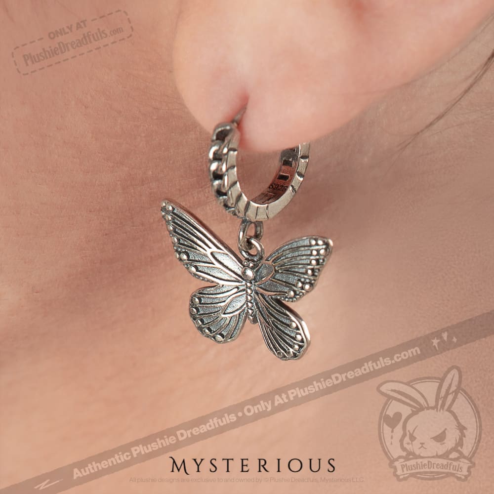 Royal Blue Butterflies Silver Jewelry and Tapestry Set - Mysterious