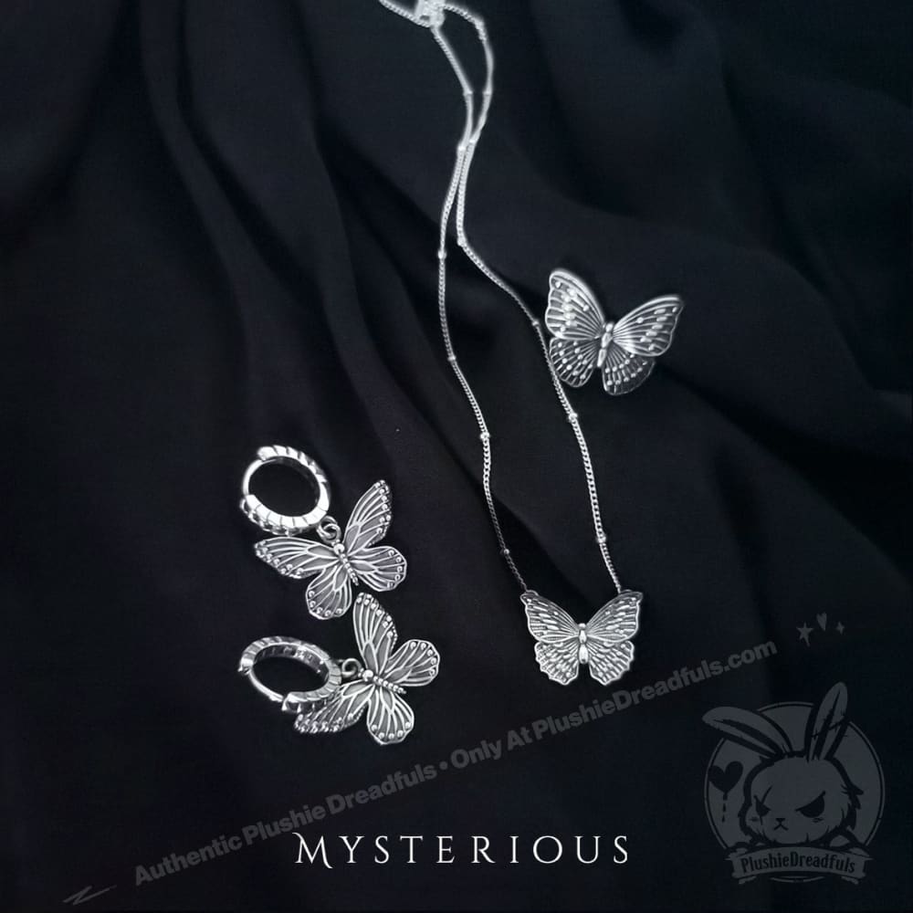 Royal Blue Butterflies Silver Jewelry and Tapestry Set - Mysterious