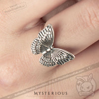 Load image into Gallery viewer, Royal Blue Butterflies Silver Jewelry and Tapestry Set - Mysterious
