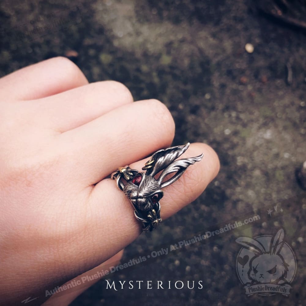 Silver Rabbit and "Follow Me" Set - Mysterious