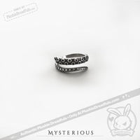 Load image into Gallery viewer, Silver Tentacle &amp; Red Cheshire Tapestry Set - Mysterious
