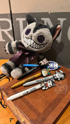 Victorian McGee’s Character Pens pen