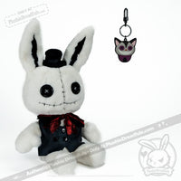 Load image into Gallery viewer, Victorian Mcgee’s Cheshire Cat Keychain Acessory
